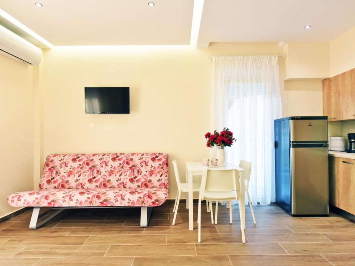 Sabbia Apartments Seafront By Rentalspro Services - Nea Moudania Halkidiki Exterior photo